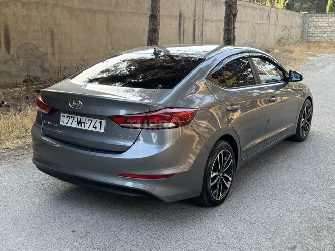 Hyundai Avante 2015, 185,000 km - 1.6 л - Bakı