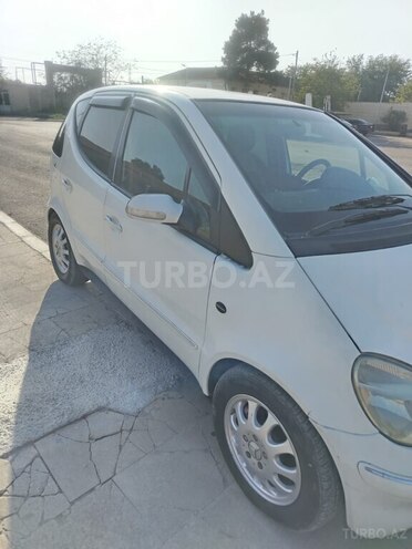 Mercedes A 160 2004, 185,000 km - 1.6 l - Salyan