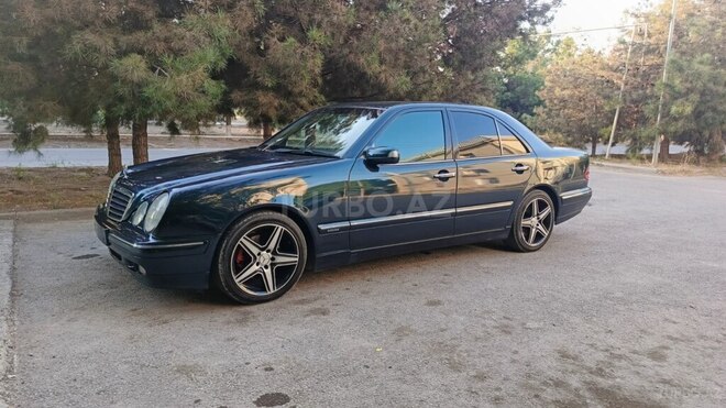 Mercedes E 270 2001, 396,460 km - 2.7 l - Şirvan