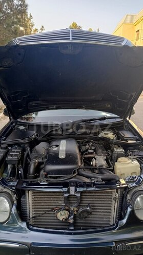Mercedes E 270 2001, 396,460 km - 2.7 l - Şirvan