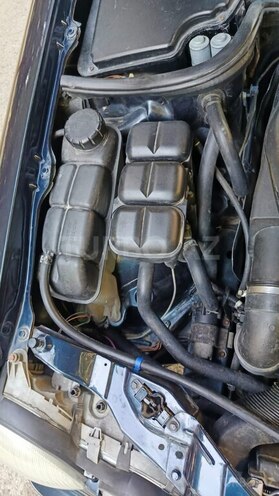 Mercedes E 270 2001, 396,460 km - 2.7 l - Şirvan