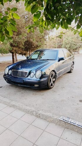 Mercedes E 270 2001, 396,460 km - 2.7 l - Şirvan