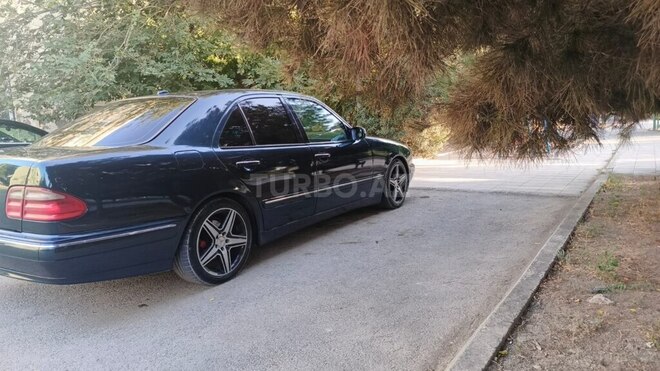 Mercedes E 270 2001, 396,460 km - 2.7 l - Şirvan
