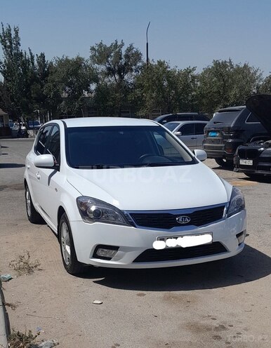 Kia Ceed 2011, 240,000 km - 1.4 l - Sumqayıt