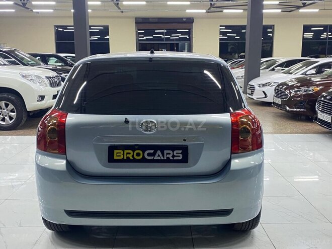 Toyota Corolla 2006, 267,000 km - 1.4 l - Bakı