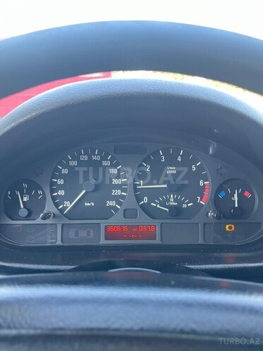 BMW 318 2000, 360,000 km - 1.9 l - Yevlax