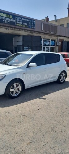 Kia Ceed 2011, 240,000 km - 1.4 l - Sumqayıt