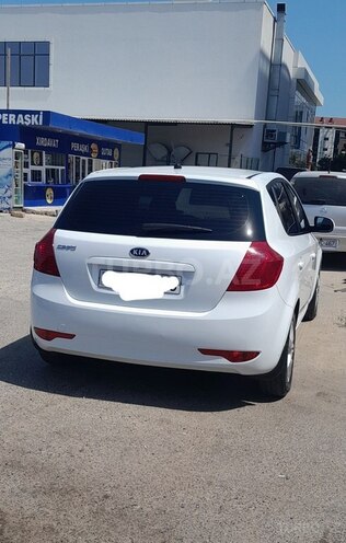 Kia Ceed 2011, 240,000 km - 1.4 l - Sumqayıt