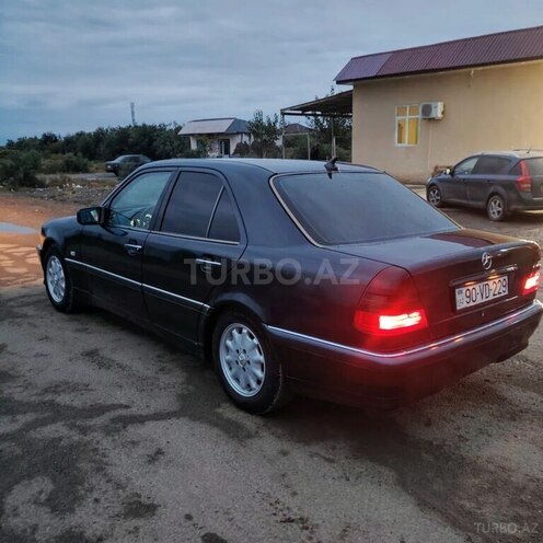 Mercedes C 200 1999, 400,000 km - 2.0 l - Ağcabədi