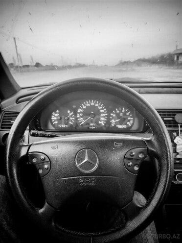 Mercedes C 200 1999, 400,000 km - 2.0 l - Ağcabədi