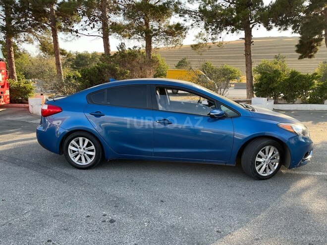 Kia Forte 2013, 325,570 km - 1.8 l - Sumqayıt