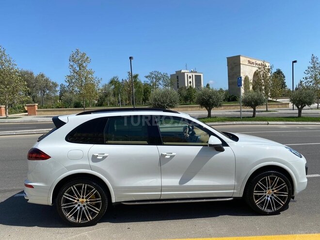 Porsche Cayenne 2017, 23,000 km - 3.6 l - Bakı