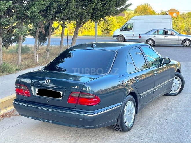 Mercedes E 220 1999, 280,000 km - 2.2 l - Bakı