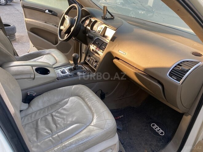 Audi Q7 2007, 192,836 km - 4.2 l - Bakı