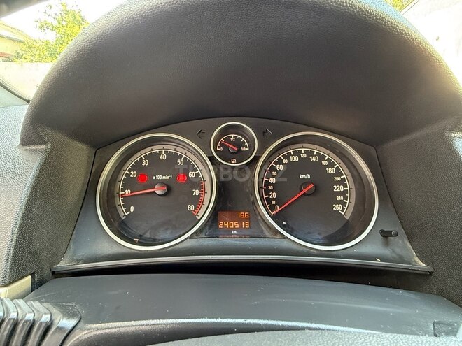 Opel Astra 2008, 240,000 km - 1.4 l - Xırdalan