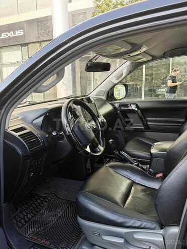 Toyota Land Cruiser Prado 2010, 200,010 km - 4.0 l - Bakı