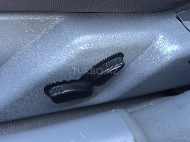 Mercedes E 220 1999, 280,000 km - 2.2 l - Bakı