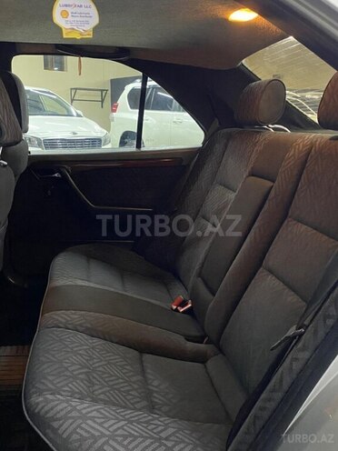 Mercedes C 180 1996, 288,000 km - 1.8 л - Bakı