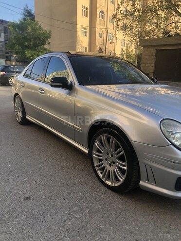 Mercedes E 270 2002, 410,000 km - 2.7 l - Sumqayıt