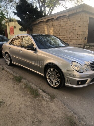 Mercedes E 270 2002, 410,000 km - 2.7 l - Sumqayıt