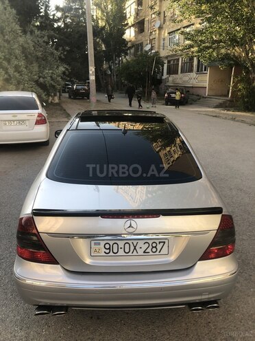 Mercedes E 270 2002, 410,000 km - 2.7 l - Sumqayıt