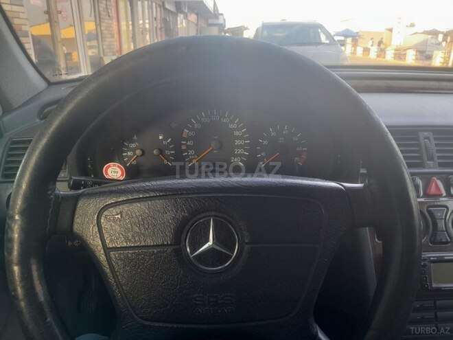 Mercedes C 200 2000, 314,000 km - 2.0 l - Cəlilabad