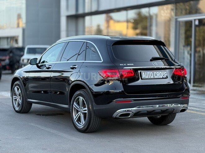 Mercedes GLC 300 4MATIC 2019, 53,000 km - 2.0 l - Bakı