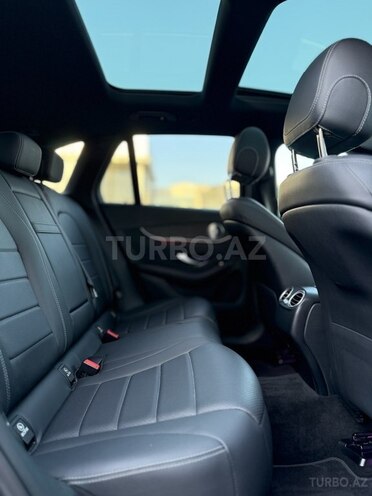 Mercedes GLC 300 4MATIC 2019, 53,000 km - 2.0 l - Bakı