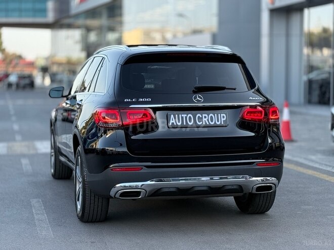 Mercedes GLC 300 4MATIC 2019, 53,000 km - 2.0 l - Bakı