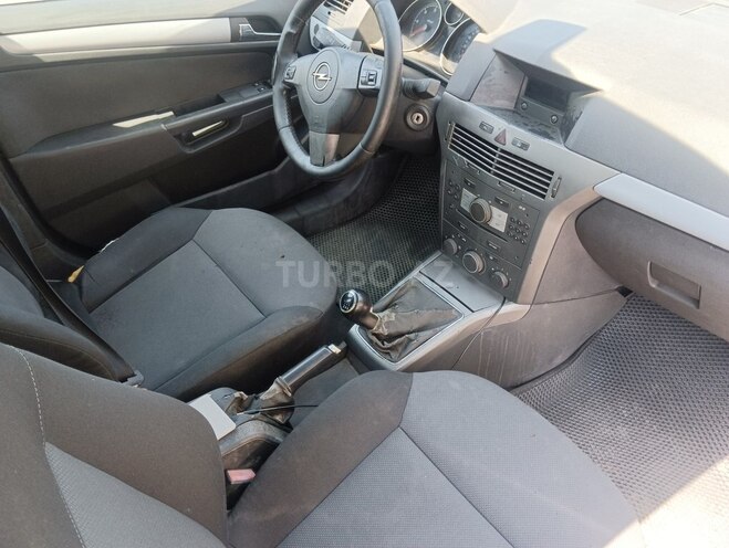 Opel Astra 2006, 387,015 km - 1.3 l - Xaçmaz