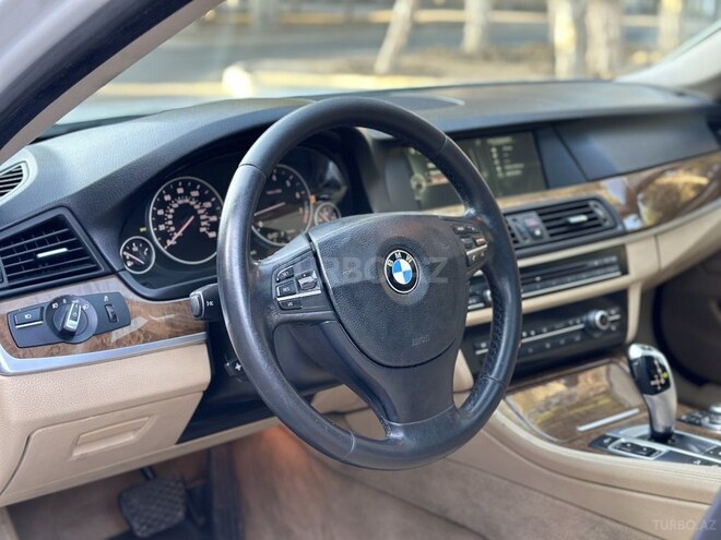 BMW 528 2013, 270,000 km - 2.0 л - Sumqayıt