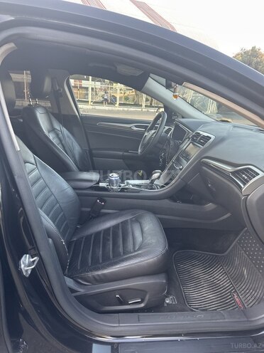 Ford Fusion (North America) 2013, 313,400 km - 1.6 л - Bakı