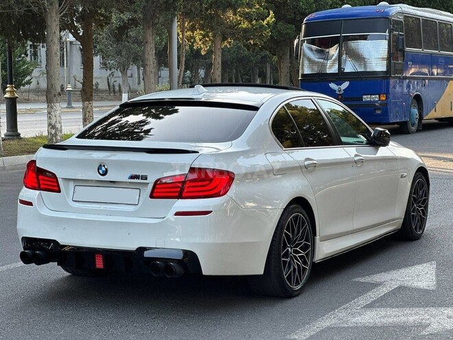BMW 528 2013, 270,000 km - 2.0 л - Sumqayıt