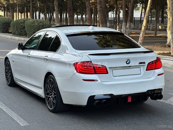 BMW 528 2013, 270,000 km - 2.0 л - Sumqayıt