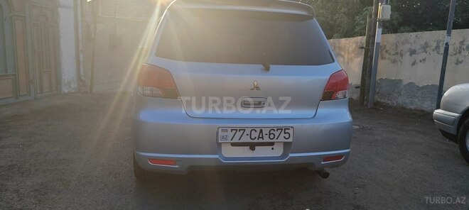 Mitsubishi Airtrek 2003, 410,000 km - 2.4 l - Bakı