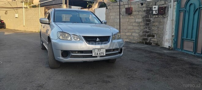 Mitsubishi Airtrek 2003, 410,000 km - 2.4 l - Bakı