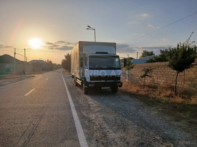 Mercedes Atego 814 1996, 672,610 km - 2.9 l - Qobustan