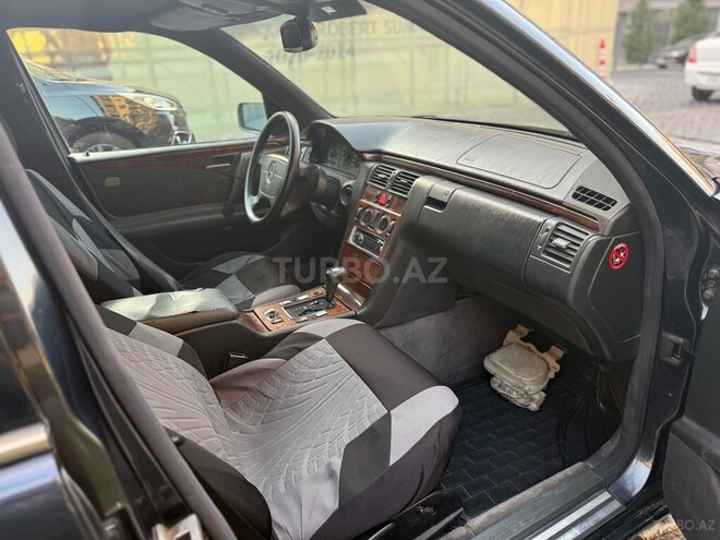 Mercedes E 220 1998, 380,000 km - 2.2 l - Bakı