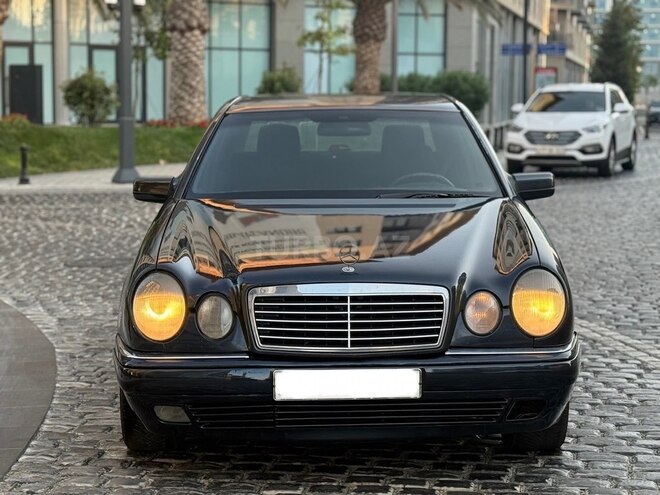 Mercedes E 220 1998, 380,000 km - 2.2 l - Bakı