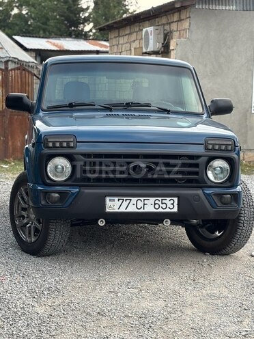 LADA (VAZ) Niva 2015, 150,000 km - 1.7 l - İsmayıllı