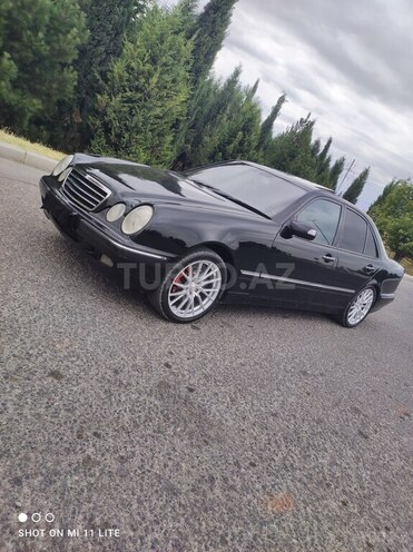 Mercedes E 280 2001, 402,525 km - 2.8 l - Bərdə