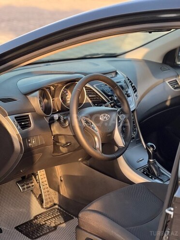 Hyundai Elantra 2014, 176,000 km - 1.8 l - Bakı