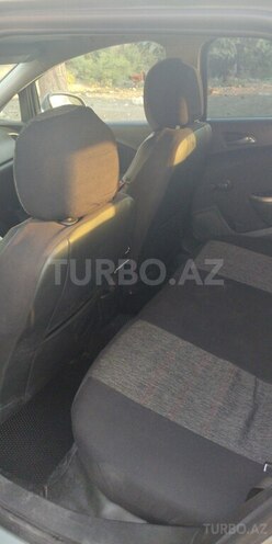 Opel Astra 2011, 284,227 km - 1.3 l - Mingəçevir