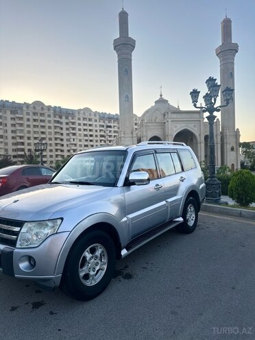 Mitsubishi Pajero 2008, 292,000 km - 3.0 l - Bakı