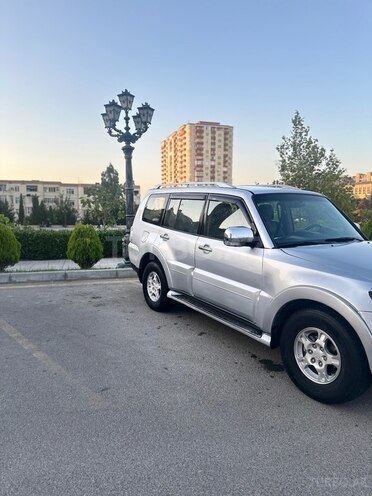 Mitsubishi Pajero 2008, 292,000 km - 3.0 l - Bakı