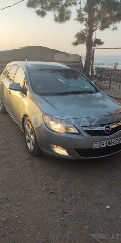Opel Astra 2011, 284,227 km - 1.3 l - Mingəçevir