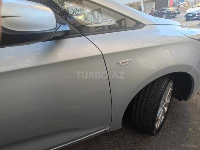 Kia Carens 2014, 296,000 km - 1.7 l - Bakı