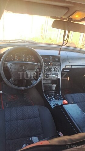 Mercedes C 180 1994, 250,000 km - 1.8 l - Bakı