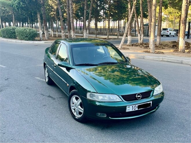 Opel Vectra 1996, 450,000 km - 1.8 l - Sumqayıt