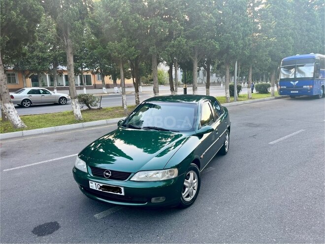 Opel Vectra 1996, 450,000 km - 1.8 l - Sumqayıt